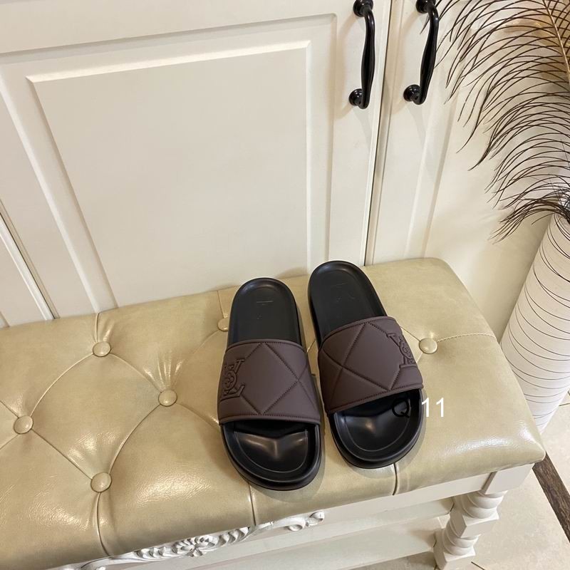 LV Men's Slippers 136